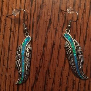 Montana Silversmiths Opal Feather Earrings